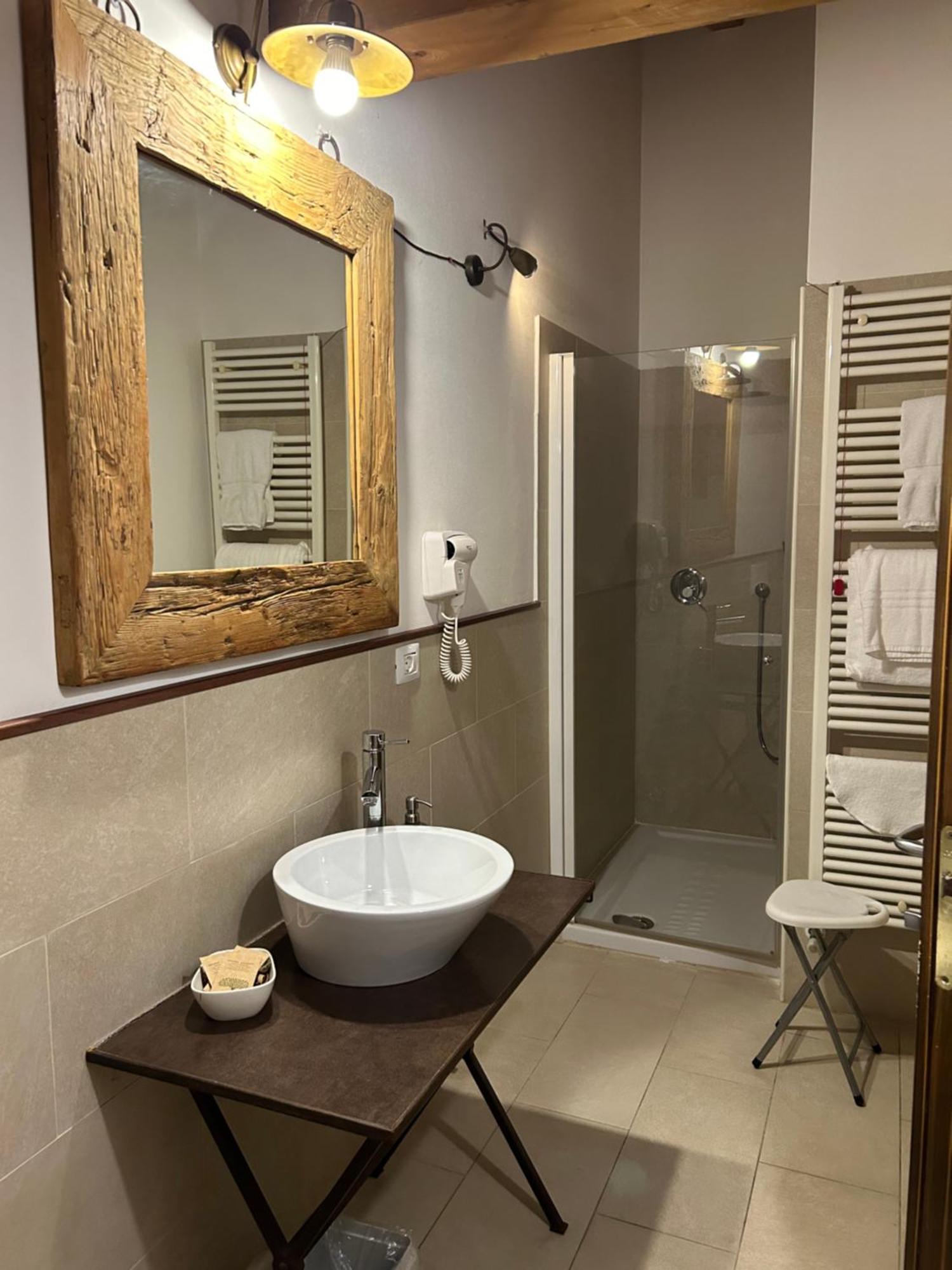 Bed & Breakfast Ai Cracchi Castelgomberto Exterior photo